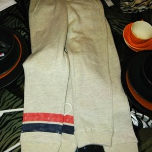 2 pair of Tommy Hilfiger sweat pants boys 3t 4t